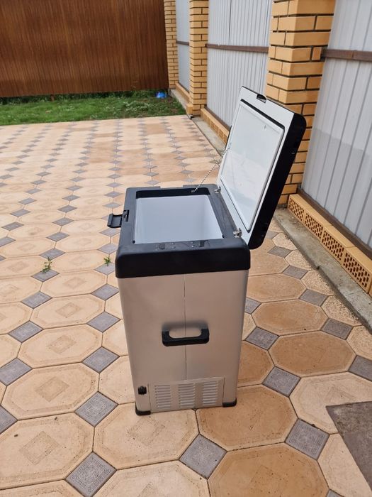 Автохолодильник Alpicool 75l