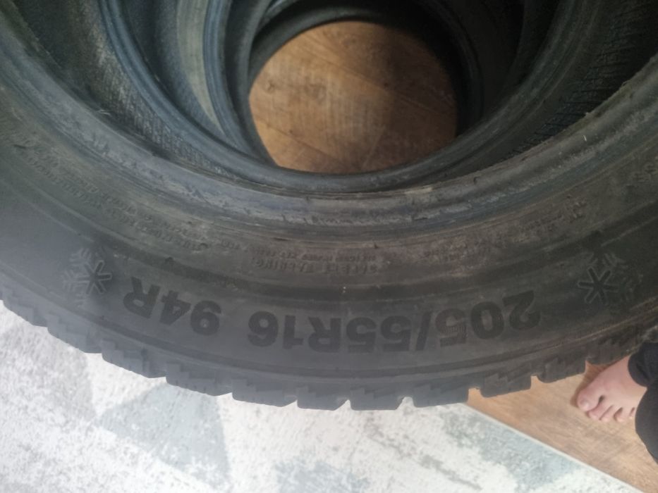Продам зимние резину (липучка]