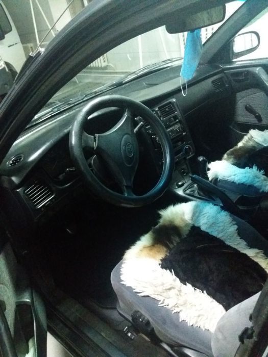 Продам Тайота Карина "Е"