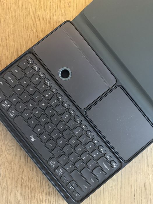 Logitech Casa Pop-up Desk