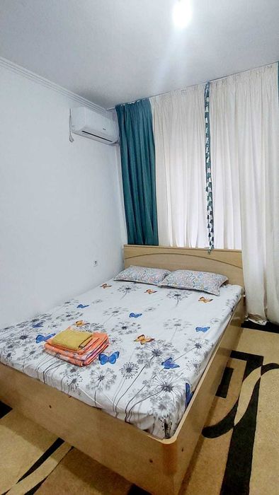 Посуточно трешка в районе Арай