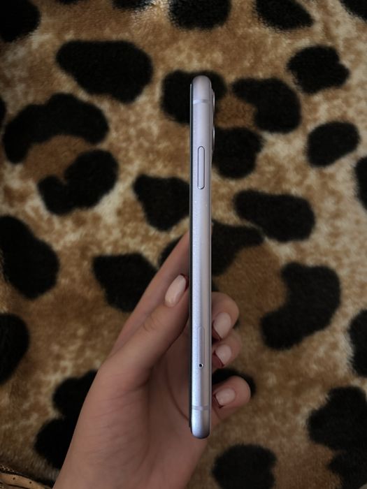 Iphone 11, 64 GB, 82%