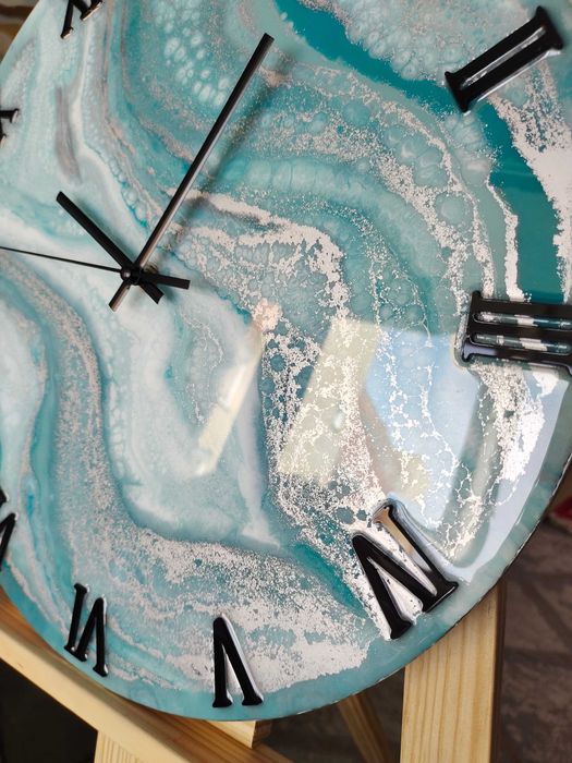 Настенные интерьерные часы