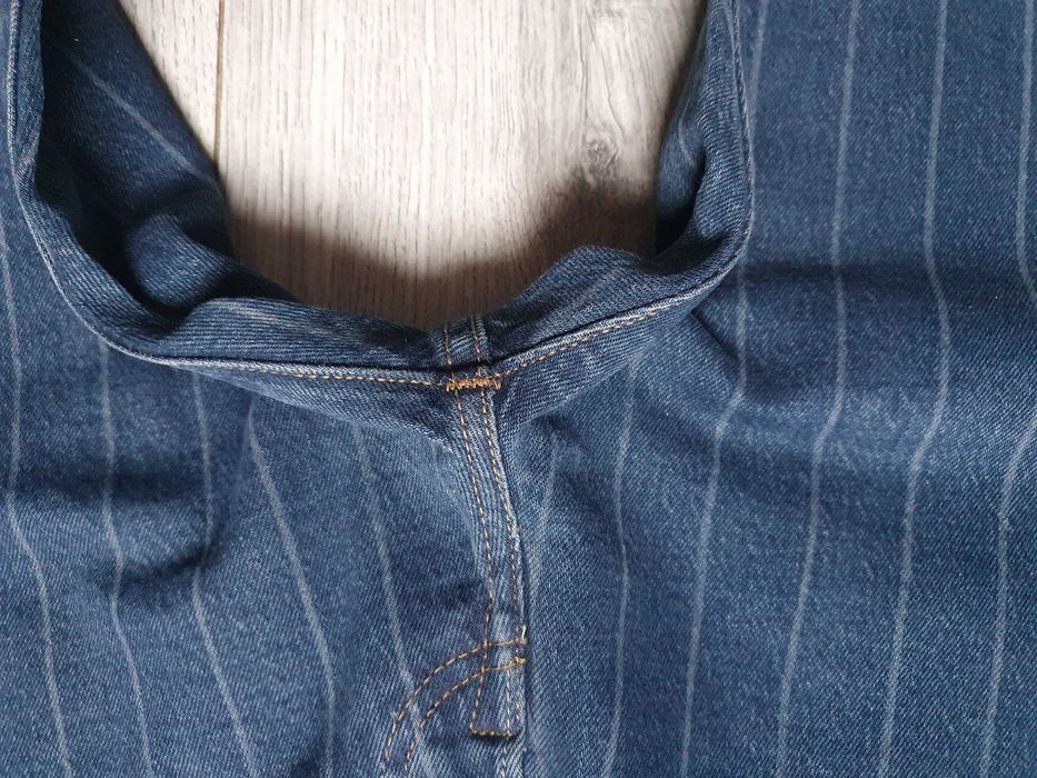 Blugi LEVI'S 501 '93 - Marime W33 L32 (Talie 89 cm)