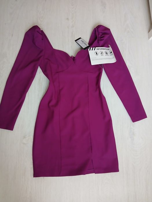 Rochie cu maneci lungi