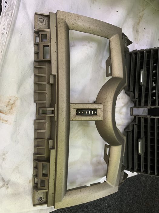 Спойлер/крило, конзола, духалки, козирка, капаци, жабка, стъклоповдига