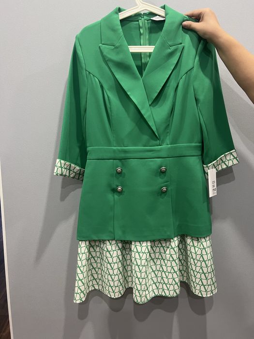 Платье новое ( с этикеткой)