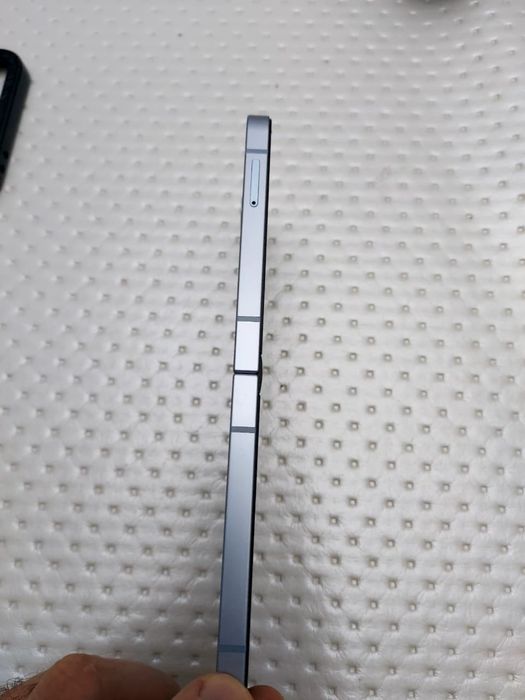 Продам galaxy flip 6 12/256