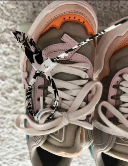 Sneakers Off-White