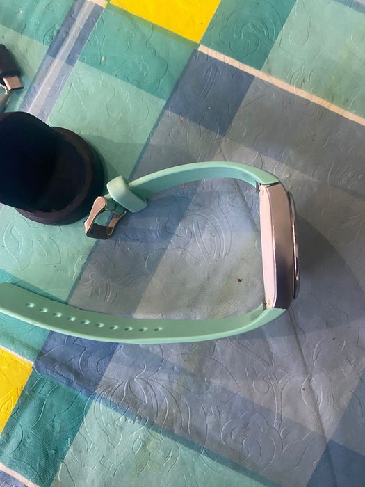 Часовник Samsung Gear s2