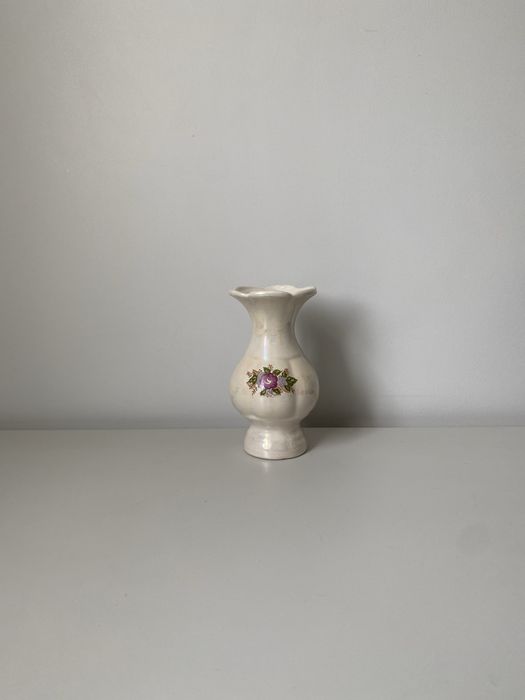 Фарфоровая вазочка Лфз