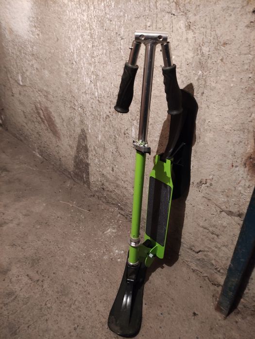 Тротинетка / шейна за сняг 3бр тротинетки / шейни