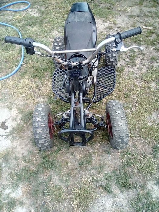 Vând mini atv pentru copii.
