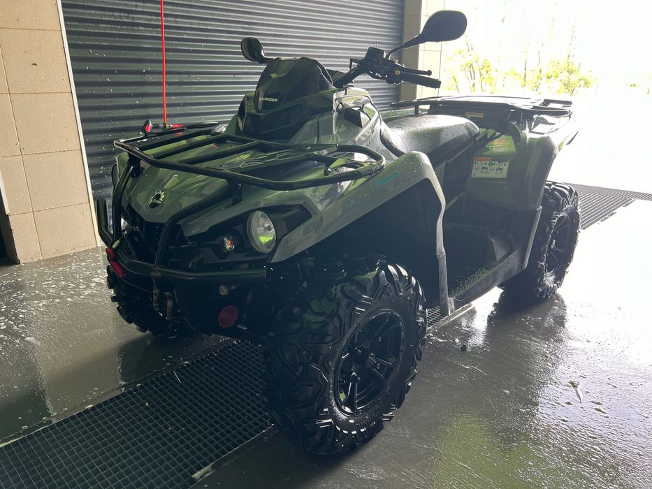 Can-Am Outlander Max (649 cc) 2021