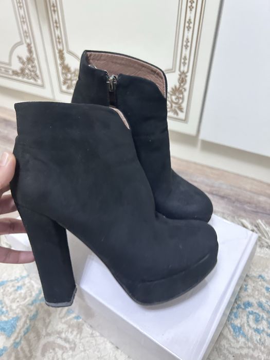 Продам обувь осень за 5000 тг