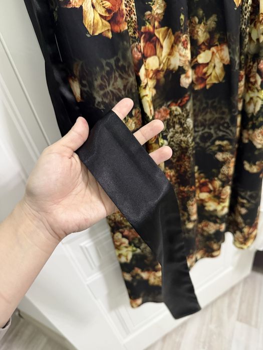 платье черная шелковая