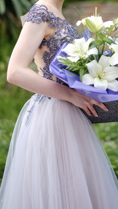 Бална рокля