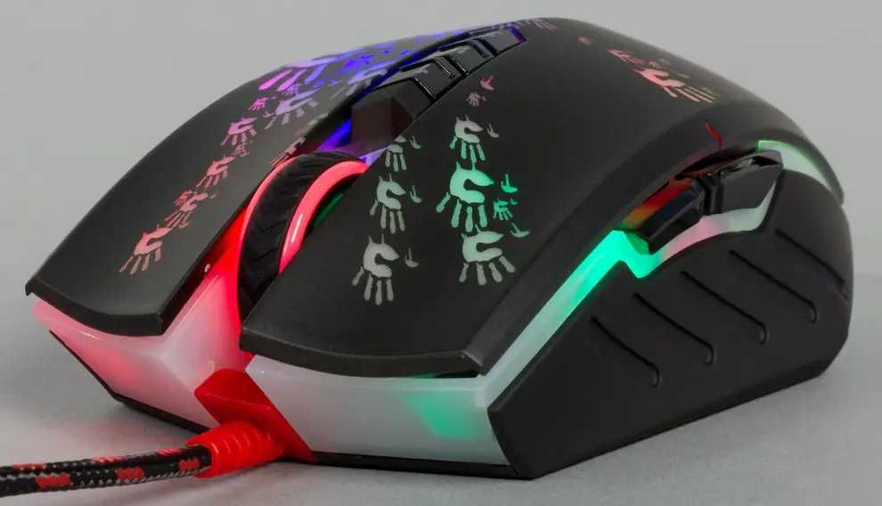 продам новый Bloody A6081 игровой мышь с ковриком/4000 dpi/