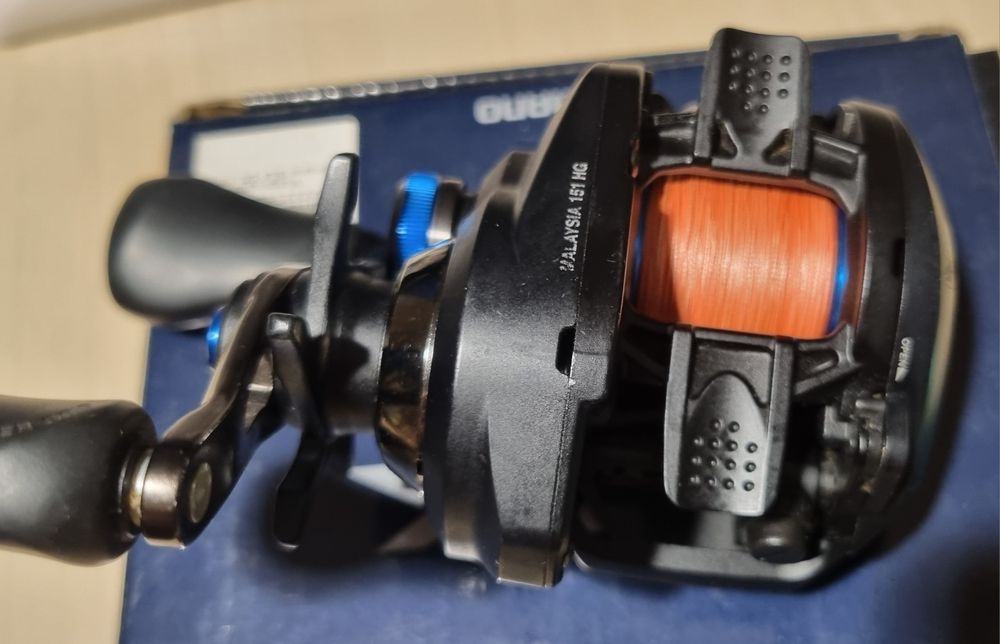 Shimano SLX DC 151HG + cutie + factură – stare foarte bună