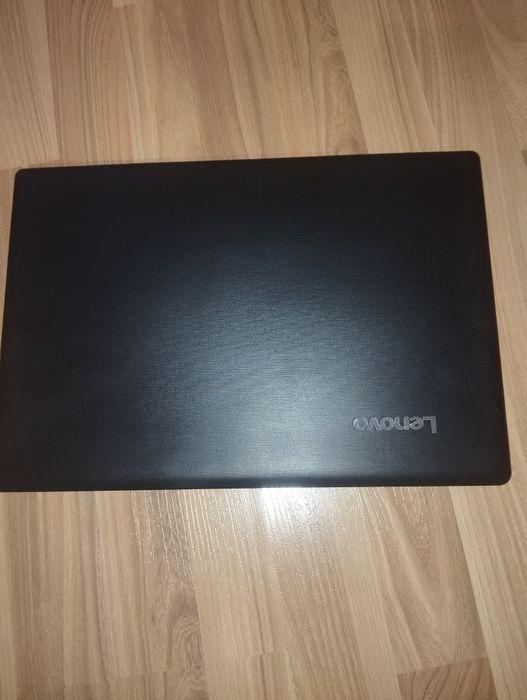 Lenovo 
Работи перфе
Батерията е отлич