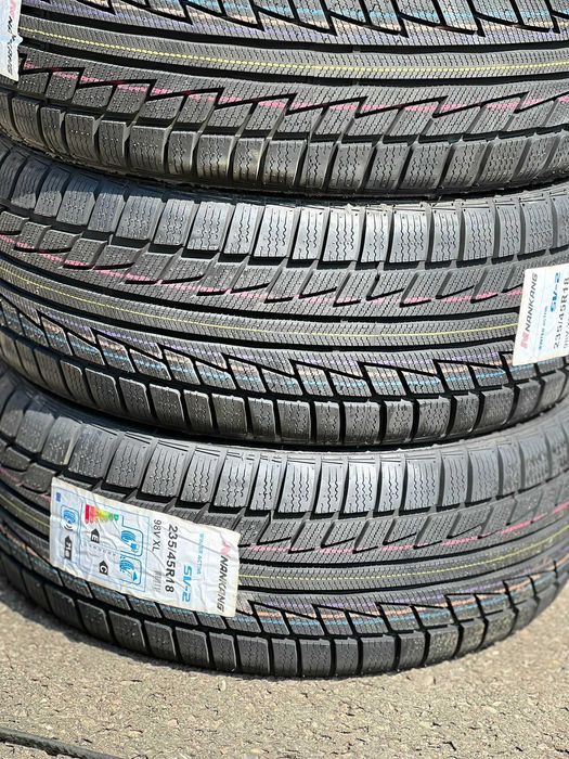 Гуми Зимни 235 45 18 Nankang Чисто нови DOT 2518