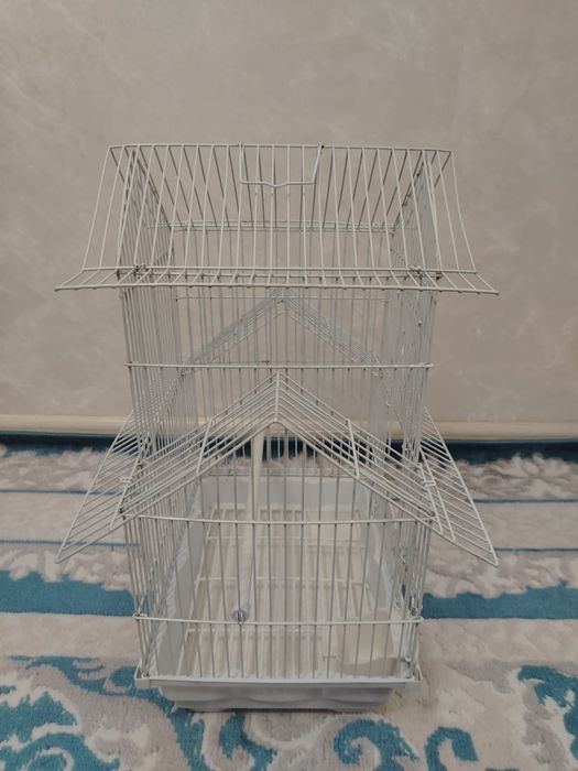 Клетка для попугаев