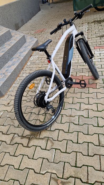 Bicicleta electrica rockrider st 100