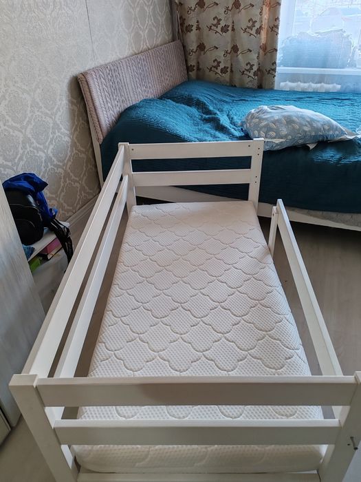 Кроватка детская