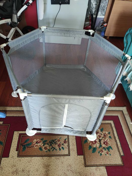 Продам Манеж детский