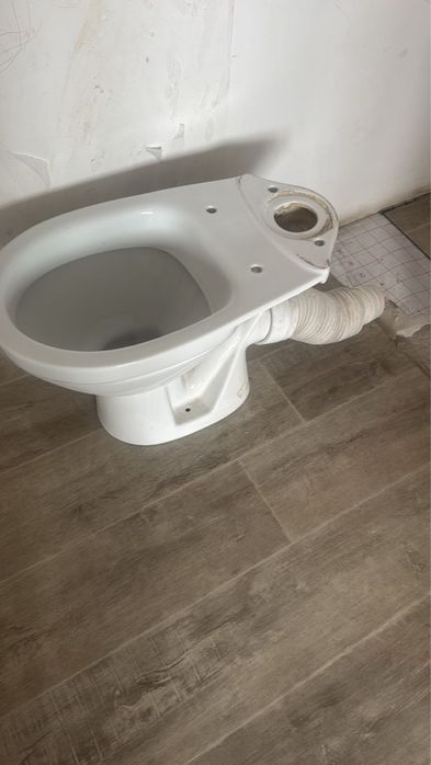 Унитаз б/у без бачка