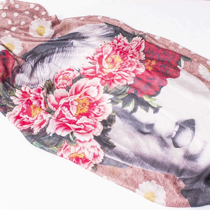 Дамски ефектни шалове