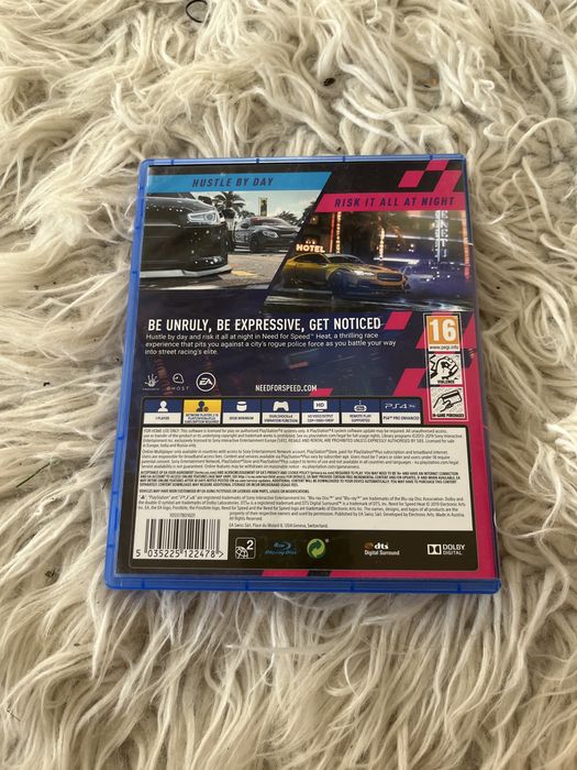 NFS HEAT pentru ps 4