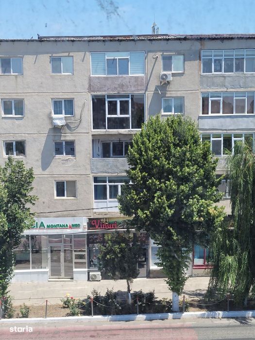 Apartament 2 camere 52 mp – centru Mihail Kogălniceanu, ideal renovare