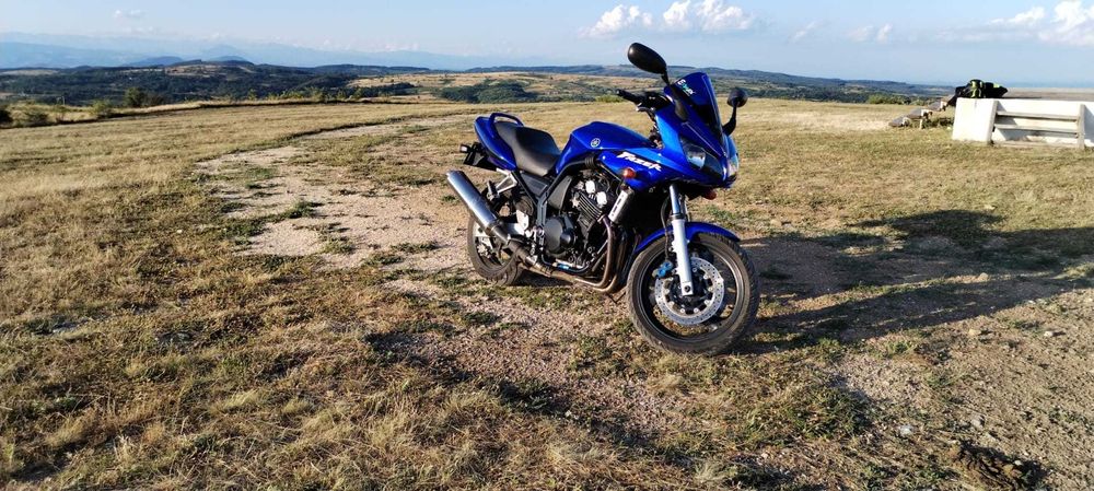 Yamaha fzs600 fazer