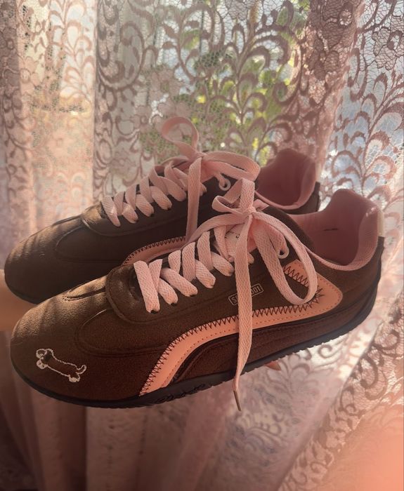 Кросовки новые .