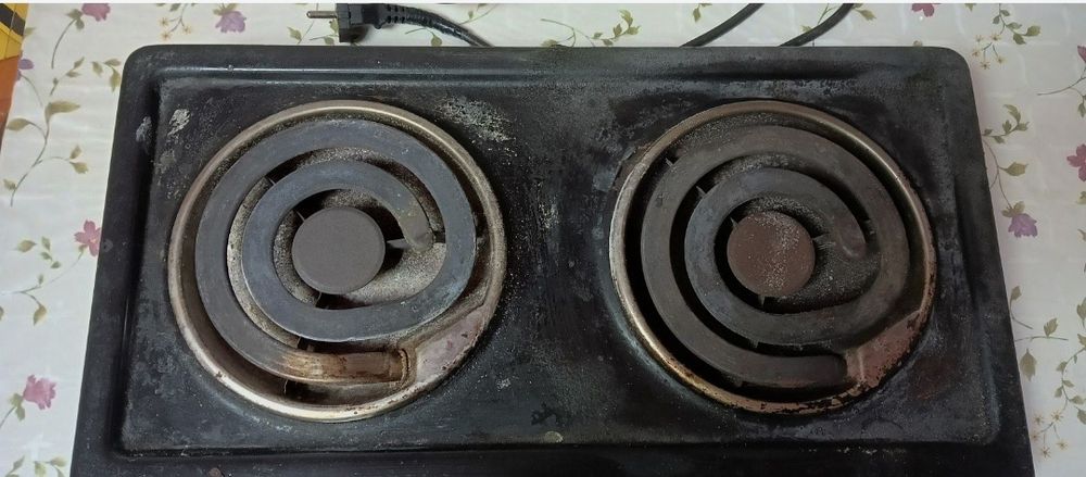 Плитка двухкомфорочная магнум