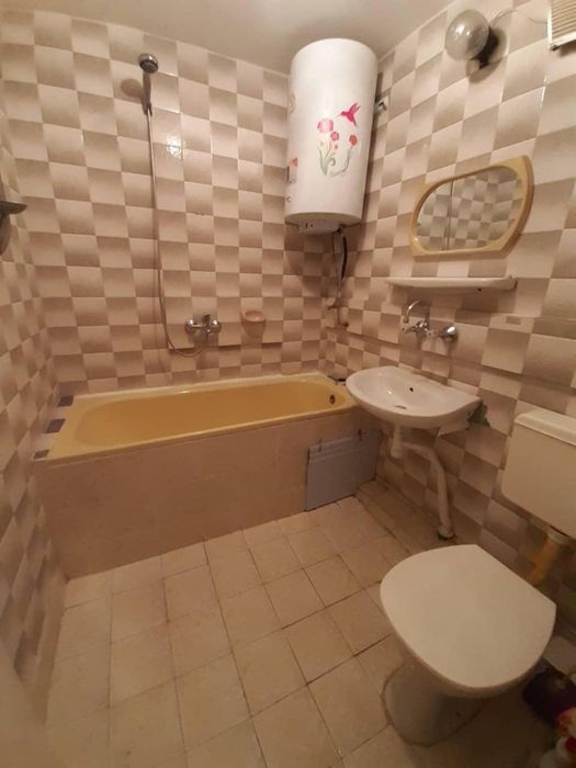 Дава се под наем Двустаен апартамент в Пловдив, Тракия - 68 кв.м за 300 € - Снимка #4