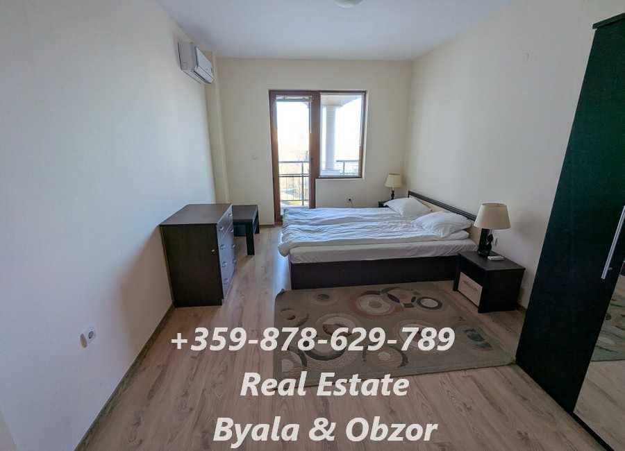 Тристаен апартамент с морска гледка + паркоместо в подземен гараж