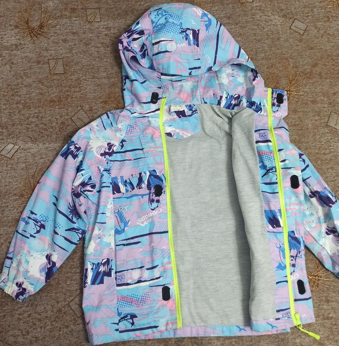 Недорого ветровки на х/б подкладе и дождевик на девочку 6