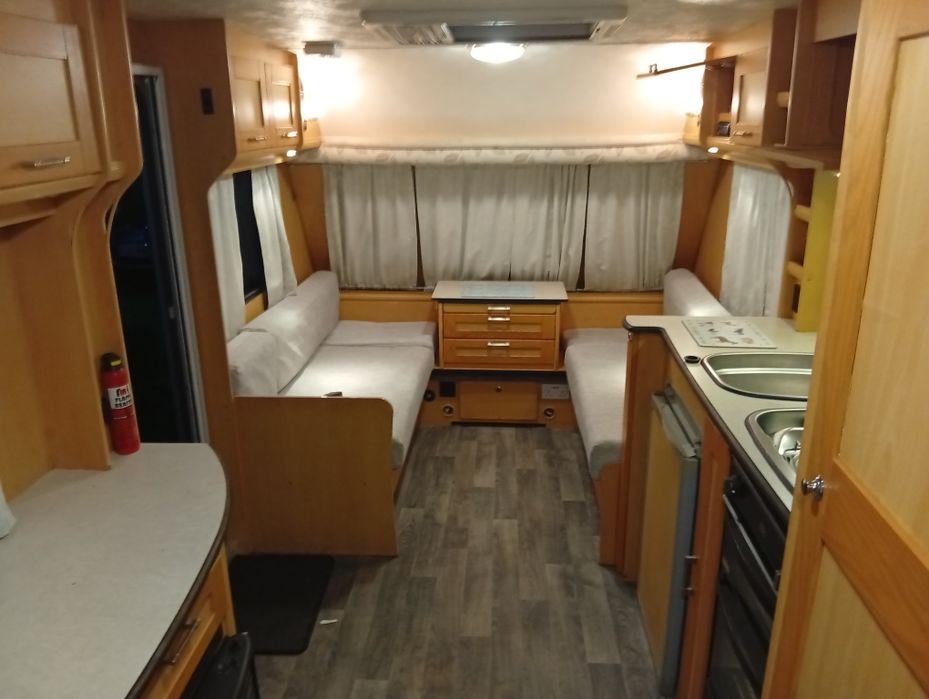 Rulota an 2007. 2 zone 5-6 persoane  preț de la 4350€