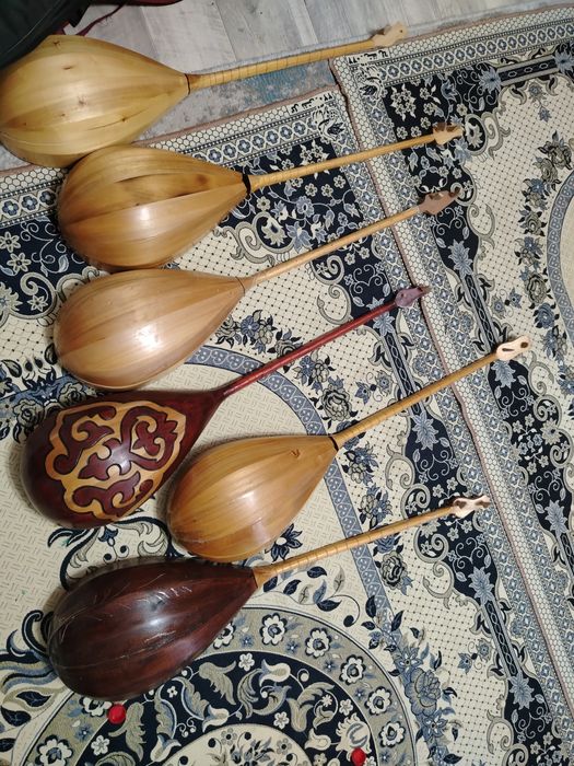 Домбыра б/у домбыра