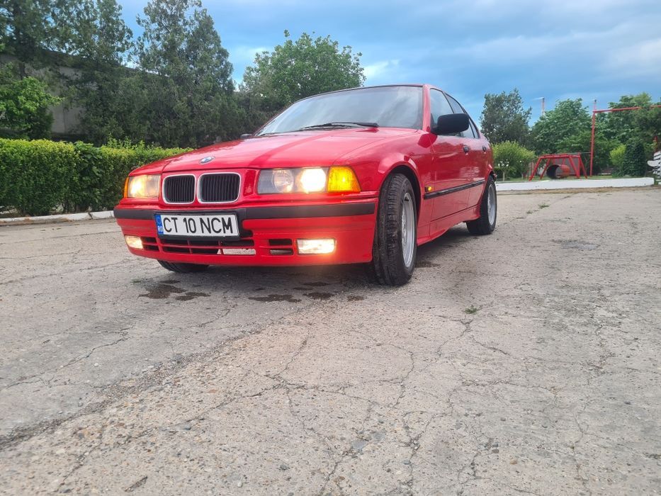 BMW Seria 3 1994 — imagine 3