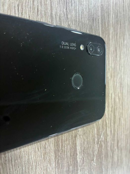 Мобилен телефон Huawei P20 lite