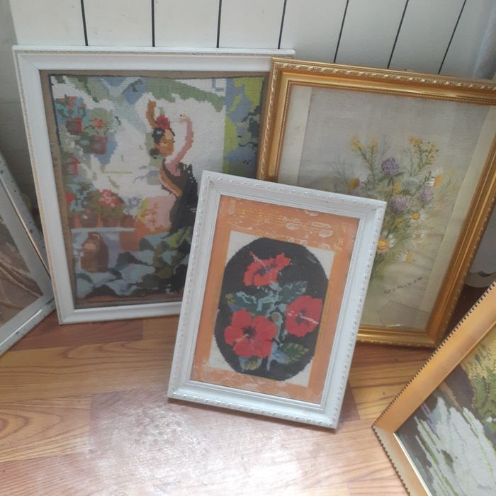 Картины продам вышивка