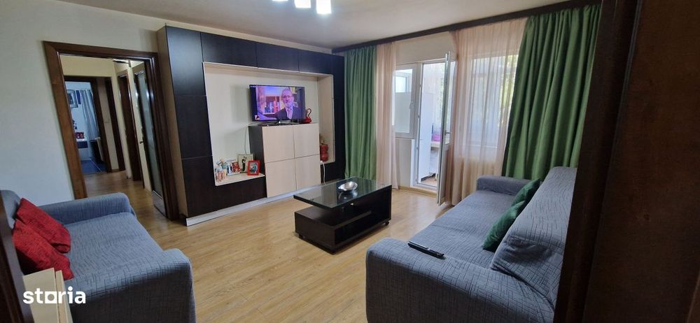 Apartament 3 camere, 67 mp, etaj 1/4, zona Rovine — fotografia 1