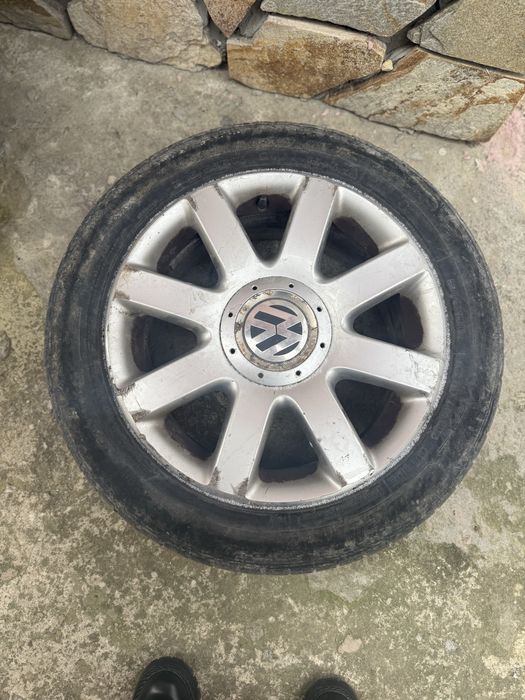 Алуминиеви джанти за VW с гуми