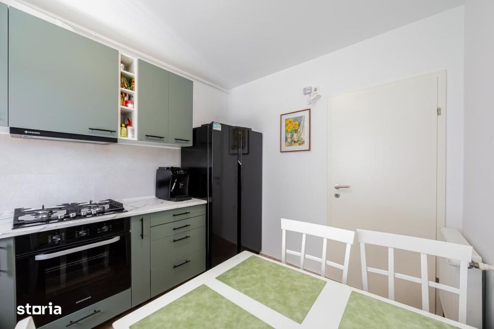 Vanzare apartament cu 3 camere, decomandat, Casa Nobel – Zona Tracto
