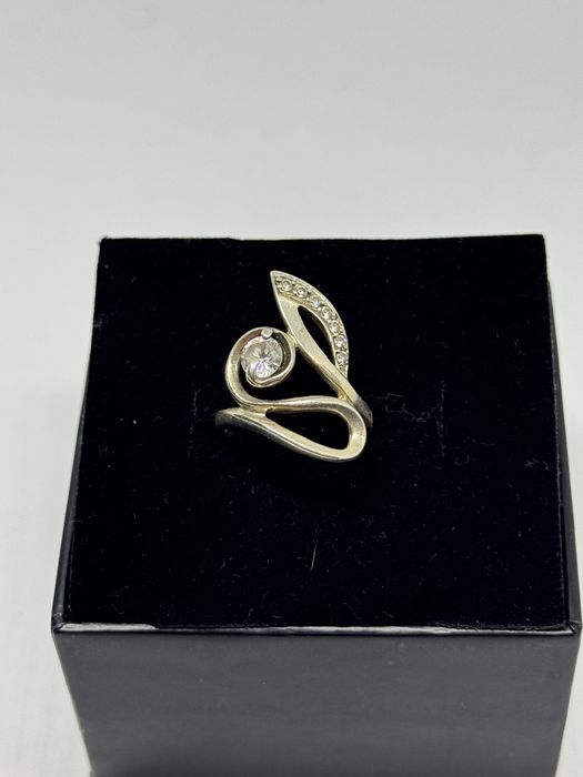 сребърен дамски пръстен 3.12гр 925