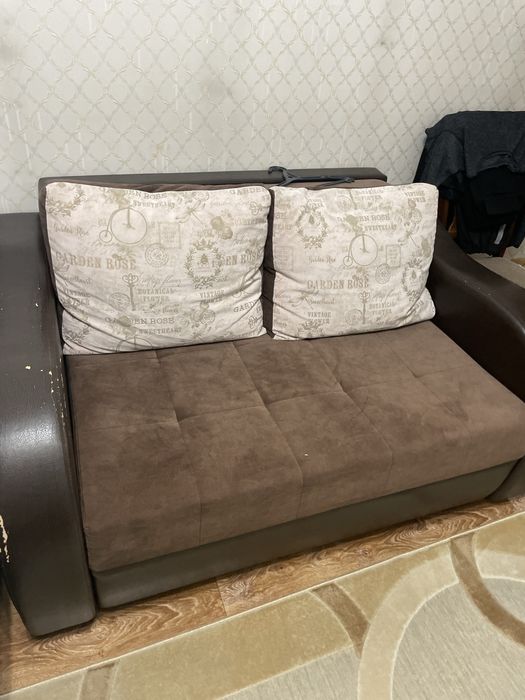 Диван раскладной для гостиной!