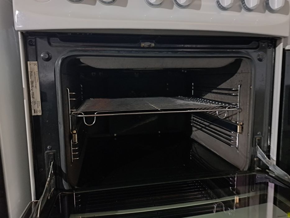 Гаранция 24 месеца Датска готварска печка Voss/Electrolux